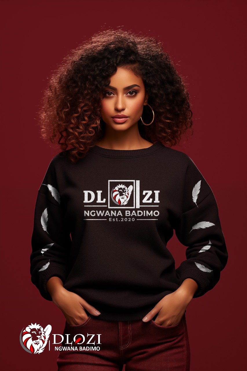 Dlozi Cowrie Shell Sweater - Image 9
