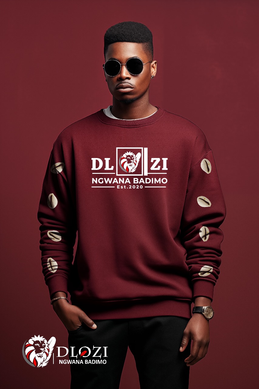 Dlozi Cowrie Shell Sweater - Image 14